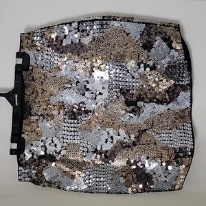 Express Size XS Gold, Silver, Black Sequin Pull-On Mini Skirt, Gently Used Cond.